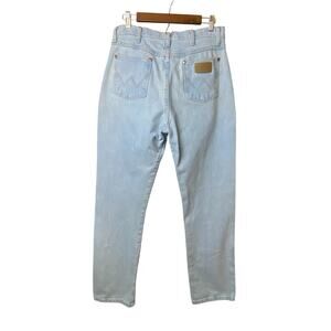 Wrangler Women's Cowboy Light Blue Denim Straight Leg Jeans Size 15X34